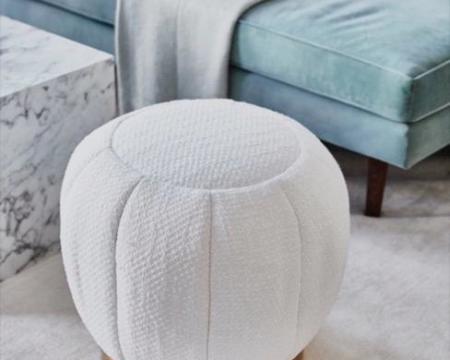 boucle-pouf-sofa