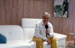 Adoptez un nouveau canapé avec les offres du moment chez Cuir Center ! Changer votre salon pour une ambiance design et tendances.