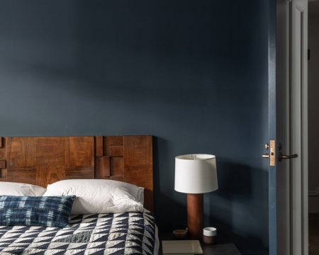 dark-blue-bedroom-painted-in-hague-blue