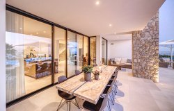 xvilla-bendinat-alzina.jpg.pagespeed.ic.VdCZTRUjqu