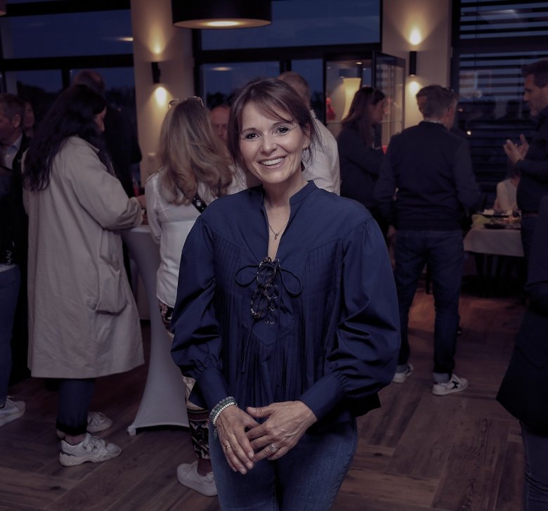 contact mamaisonetnous