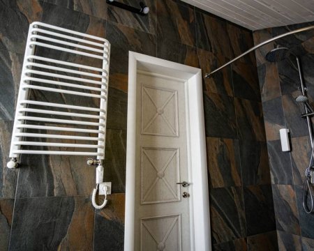 e-seche-serviettes-electrique-pratique-dans-votre-salle-de-bains