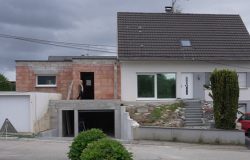 Vous souhaitez rester chez vous ? Agrandir votre maison ? Rajouter des pièces en plus.. TECLA HABITATS