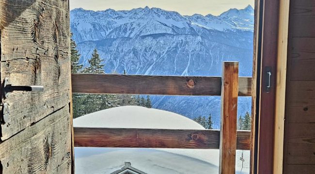 hebergement authentique valais suisse cran Montana