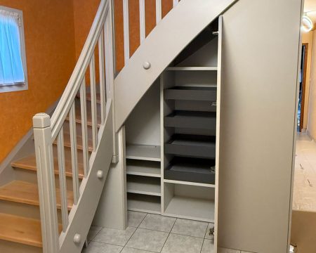 ESCALIER-SOUS-ESCALIER