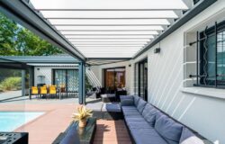 pergola adosse, extension de maison